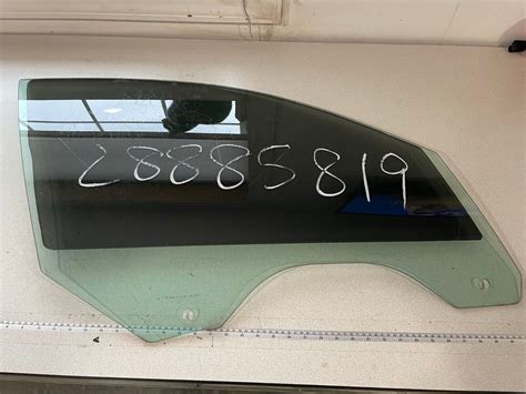 00 05 Bmw 745i 750i E65 ~ Right Front Window Glass ~ 51338223840 Ebay