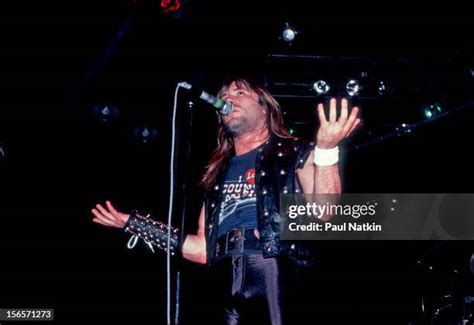 Iron Maiden 1983 Photos And Premium High Res Pictures Getty Images