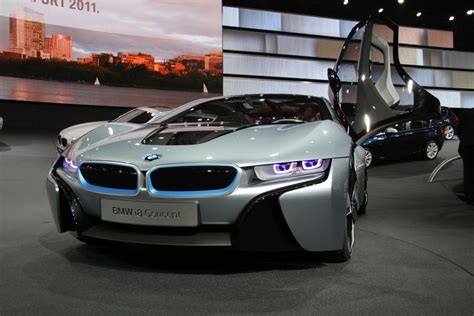 Frankfurt Live Bmw Face Demonstratie De Forta Cu Noul M Si Conceptele