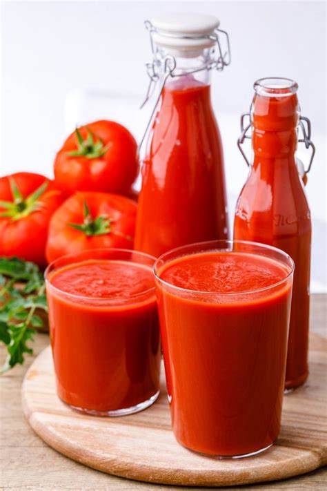 The Best Homemade Tomato Juice Made In A Blender Nurtured Homes