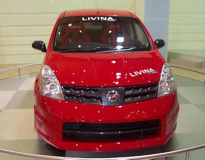 Cars BlogCatalog: Nissan GRAND LIVINA - Review The Performance