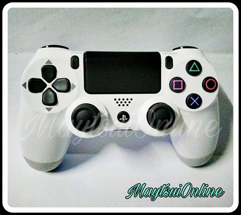 PlayStation 4 Dual Shock 4 Wireless Controller V2 Glacier White