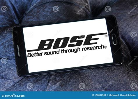 Bose Corporation logo editorial stock image. Image of disc - 106097589