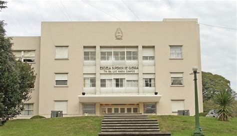 ESCUELA SUPERIOR DE GUERRA