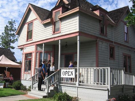 A Walk Around The Escondido History Center Cool San Diego Sights