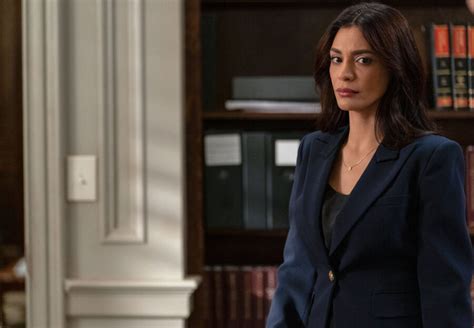 Preview — Law And Order Season 22 Episode 2 Battle Lines