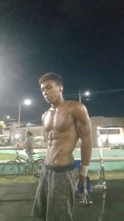 shape calistenia melhor que tem... - YouTube