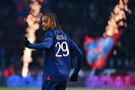 PSG Bradley Barcola revient sur son nouveau rôle au PSG