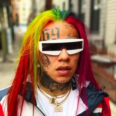 Tekashi69 - Bio, Age, Net Worth, Height, In Relation, Facts