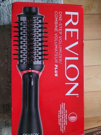 Revlon One Step Volumizer PLUS Hair Dryer And Hot Air Brush Mariner Auction Marketplace