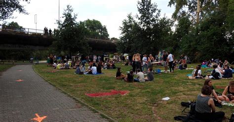 Kultur in Corona Zeiten Nachttanzdemo in Gießen will Zeichen setzen