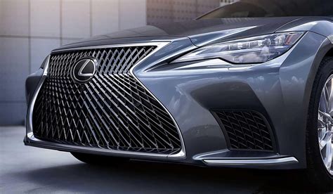 Lexus LS Hybrid | Ray Catena Luxury Electric Vehicles