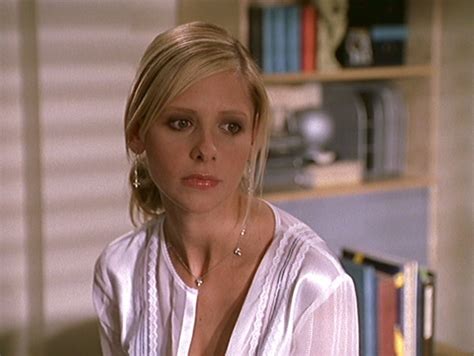 Sarah as Buffy!