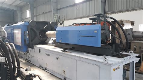 PP JSW Industrial Plastic Injection Moulding Machine Capacity 200 To