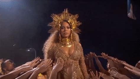 Beyonce GIFs - Find & Share on GIPHY