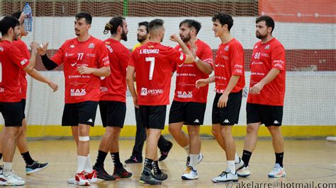 Balonmano Mislata Gan En Sagunto Y Es L Der De La Primera Nacional