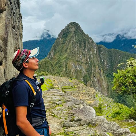 “Why does no one talk about the family living in Machu Picchu before