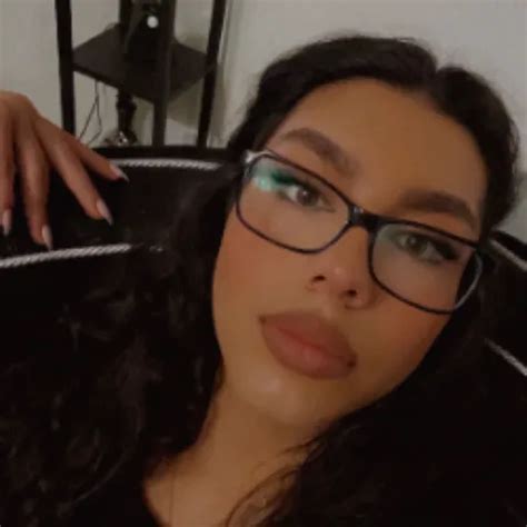 Shemale Fucks Her Bottom Boy Smoking Anal Porn Feat Ts Aurora Xhamster