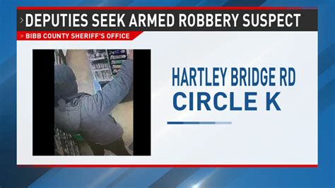 Bibb Deputies Searching For Masked Man After Circle K Robbed At Gunpoint