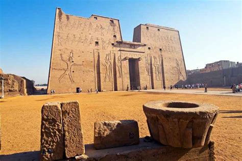 Edfu Temple Facts Edfu Temple History The Temple Of Hours