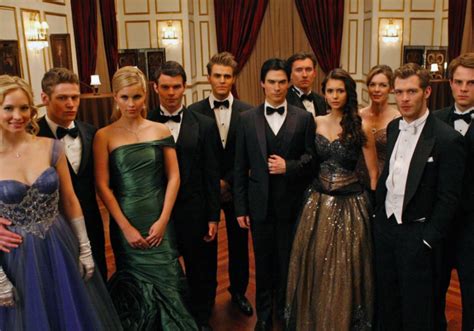 The Vampire Diaries 4 mois après le final un acteur star critique la