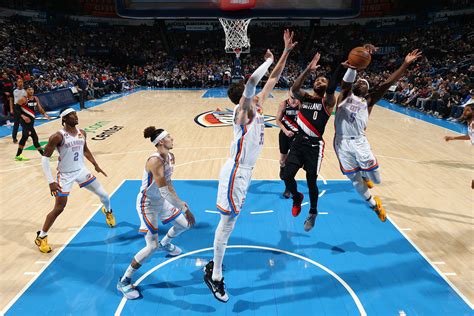 Photos Trail Blazers Vs Thunder On December Photo Gallery