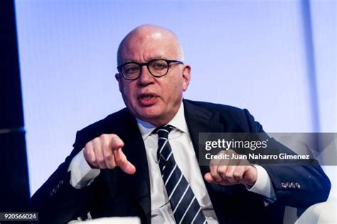 Michael Wolff Journalist Photos And Premium High Res Pictures Getty