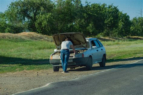 Simptomi O Te Enog Dihtunga Glave Motora Koje Ne Smete Zanemariti