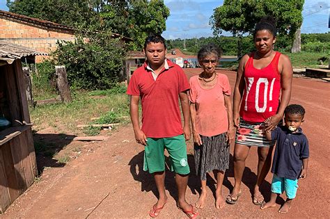 Quilombolas Lutam Pela Terra Contra Gigante Do Direitos Humanos