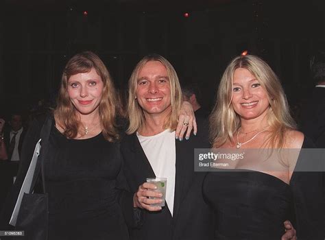 Los Angeles Ca Bebe Buelle Robin Zander And His Wife At The News Photo Getty Images