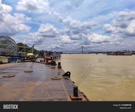 Second Hooghly River Image & Photo (Free Trial) | Bigstock