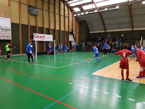 Actualit U U Tournoi En Salle De L Escl Club Football