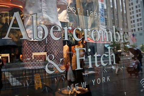 Ex Abercrombie Fitch Ceo Arrested On Sex Trafficking Charges