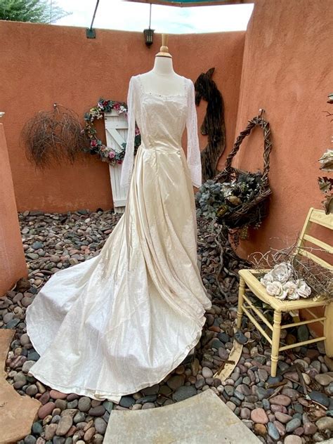 S Ivory Bias Cut Satin Wedding Gown Art Deco Styl Gem