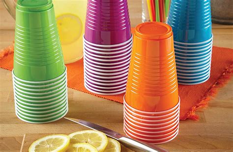 Best Plastic Cups For Hot And Cold Drinks Great For Camping And Parties