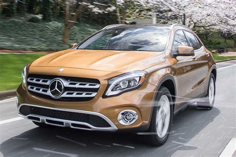 Mercedes Benz Gla Class Review Autotrader