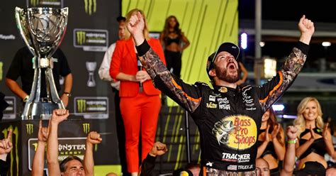 Report: Martin Truex Jr. to announce NASCAR retirement