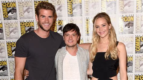 Jennifer Lawrence, "Hunger Games" cast unveil "Mockingjay - Part 2 ...