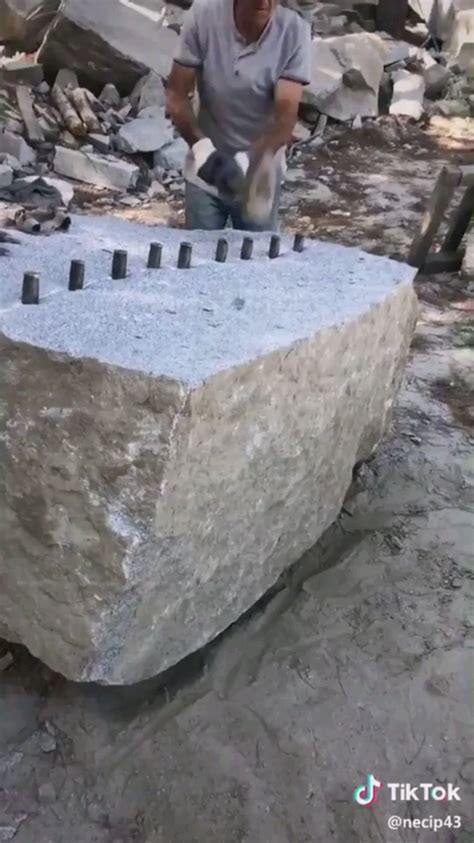 Splitting a rock : r/Damnthatsinteresting