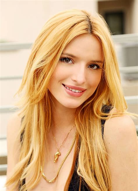 Hd Wallpaper Bella Thorne Women Singer Actress Blonde Long Hair