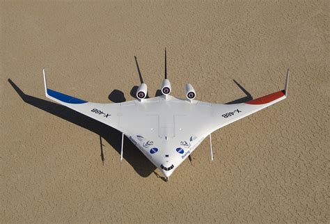 Boeing X-48 -The UAV Redefining Aerodynamics - PlaneHistoria