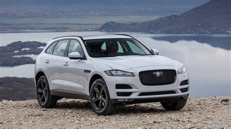 2017 Jaguar F Pace 30d Awd Diesel Color Glacier White Front