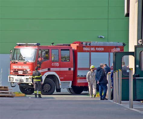 Operaio Morto A Bonate I Sindacati Lanciano L Allarme Emergenza