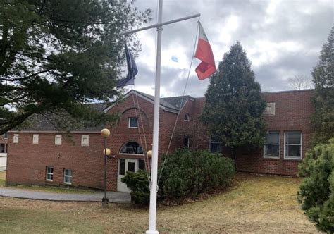 consultant presents sheriffs building structural assessment