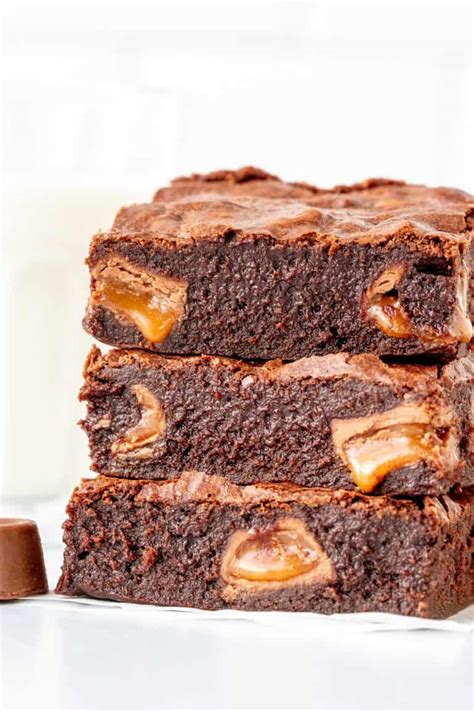 Rolo Brownies - Just so Tasty