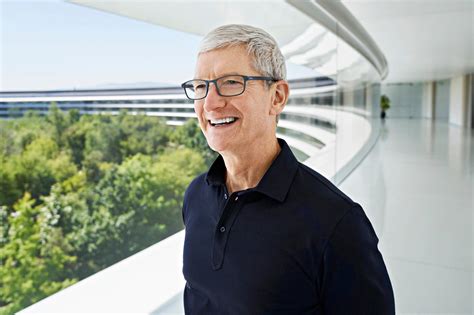 Apple Ceo Tim Cook Expects Post Pandemic Return To Office