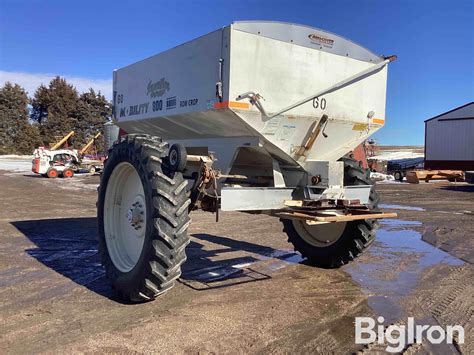 Dalton Mobility Pull Type Dry Fertilizer Spreader Bigiron Auctions