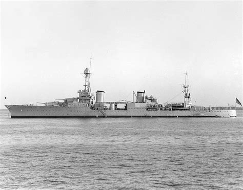 Photo Heavy Cruiser Uss Chester At Hampton Roads Virginia United