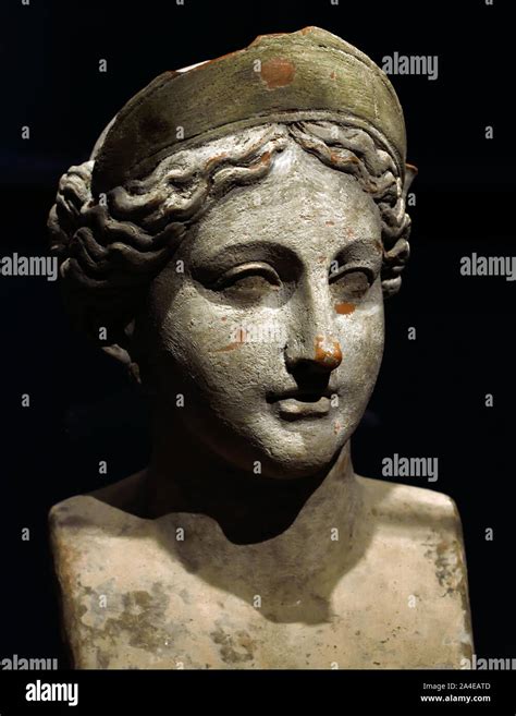 Head Of Juno Hi Res Stock Photography And Images Alamy