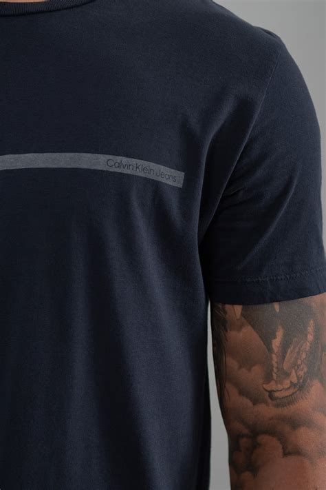 Camiseta Mc Calvin Klein Linha Comprar Online Pirâmide Center